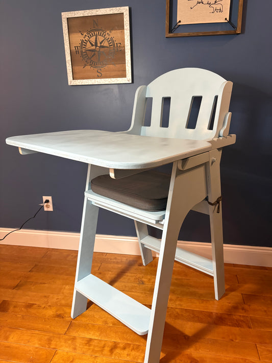 🐻 The Cub Den Adult Highchair